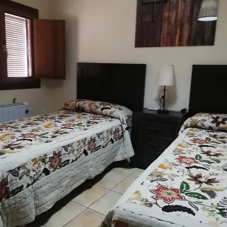 Casa Rural Del Antiguo Hojalatero Country house Ibdes